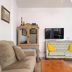 H2Fuengirola Boliches & Terrace
